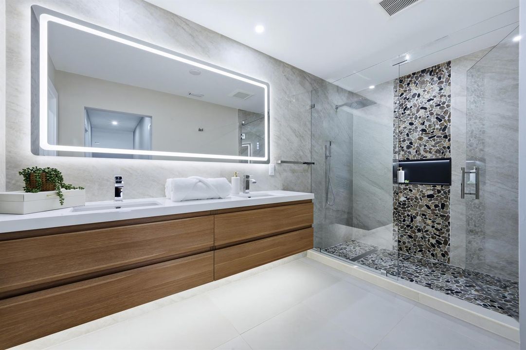 Primary Ensuite