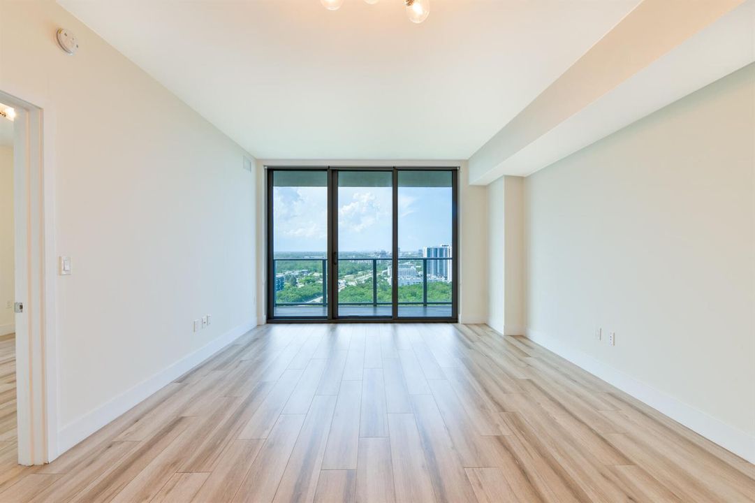 20260615 - 16385 Biscayne Blvd 2502 - MR