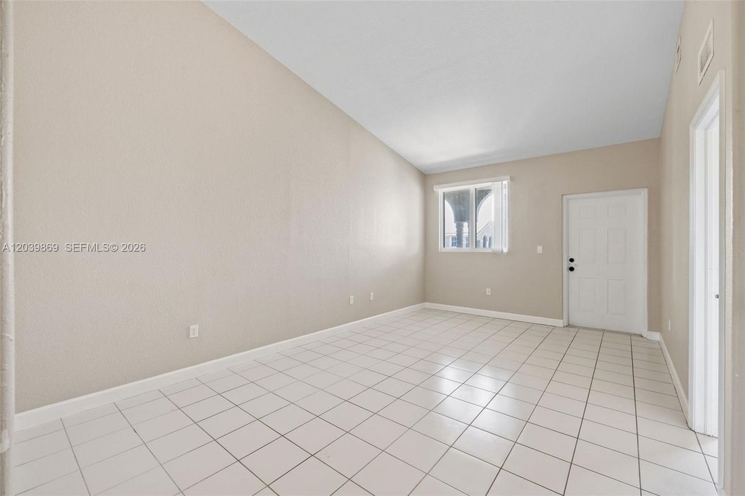 En Venta: $199,900 (3 camas, 2 baños, 1182 Pies cuadrados)
