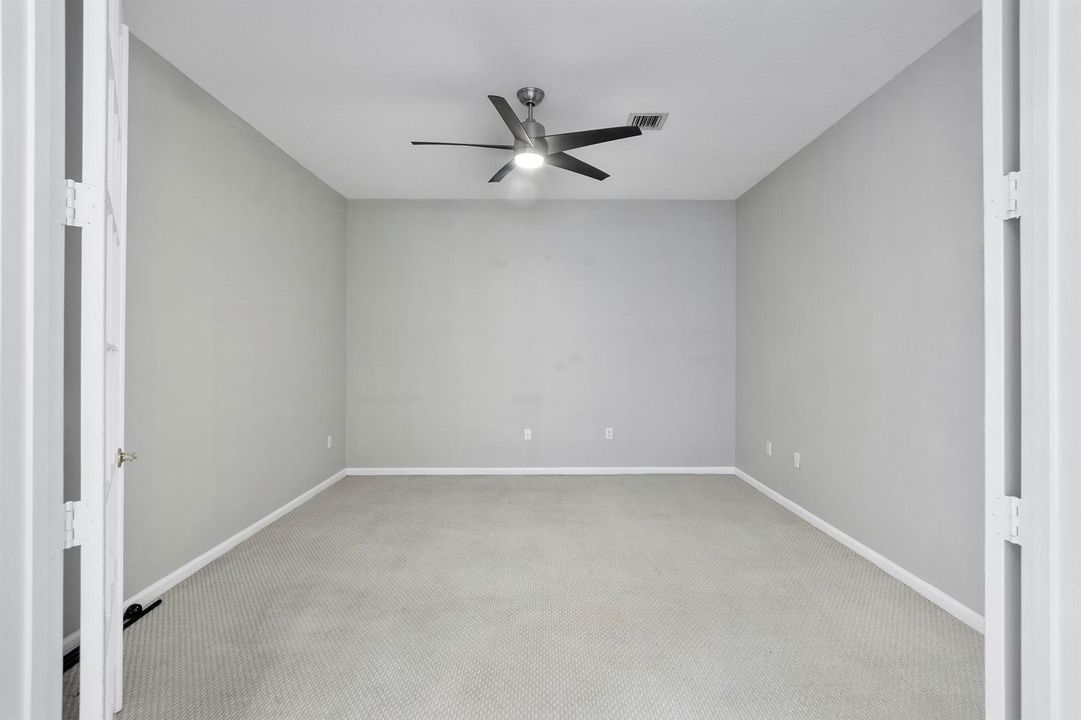 6370 Stonehurst Cir_027
