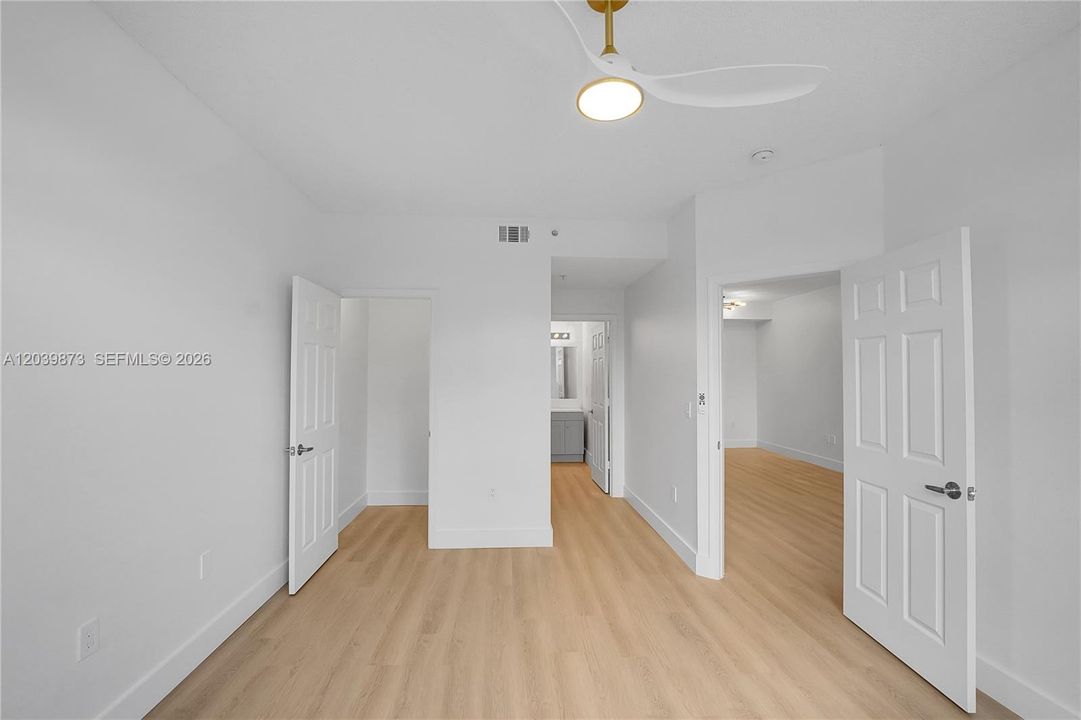 For Sale: $324,500 (3 beds, 2 baths, 1113 Square Feet)