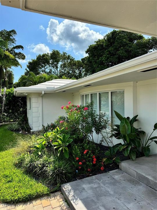 Remodeled & ready 4U