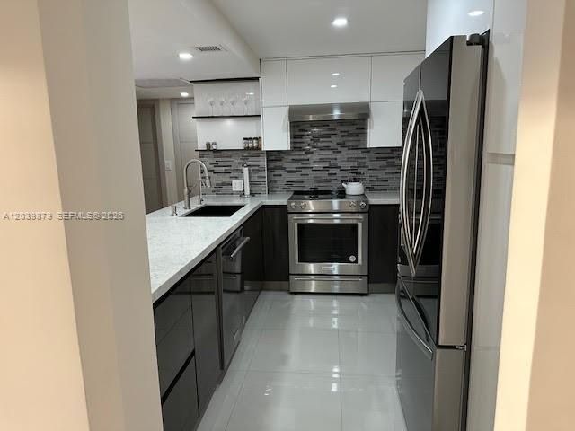 В аренду: $4,000 (2 спален, 2 ванн, 1521 Квадратных фут)