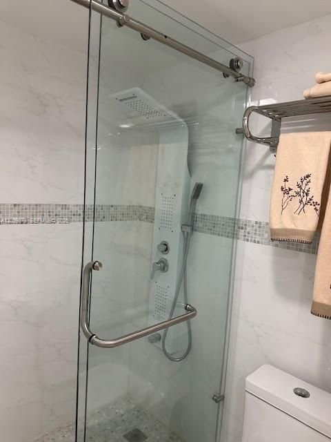 В аренду: $4,000 (2 спален, 2 ванн, 1521 Квадратных фут)