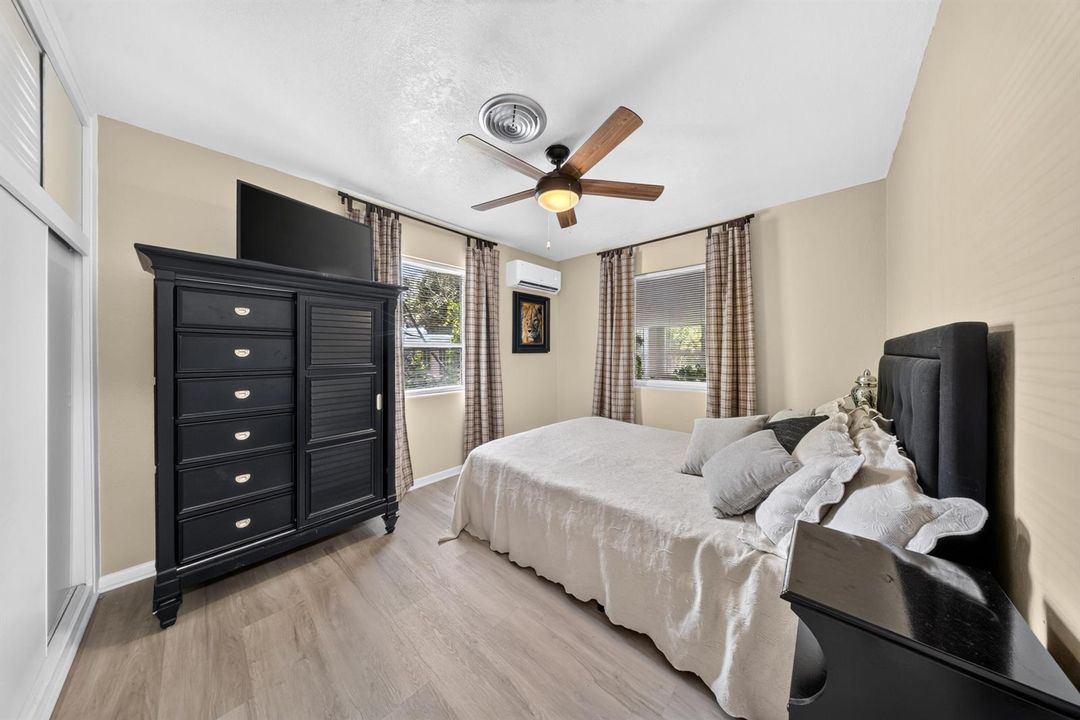 Guest bedroom - Room 2