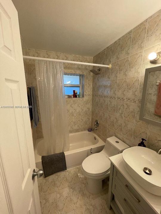 En Renta: $2,299 (2 camas, 2 baños, 980 Pies cuadrados)