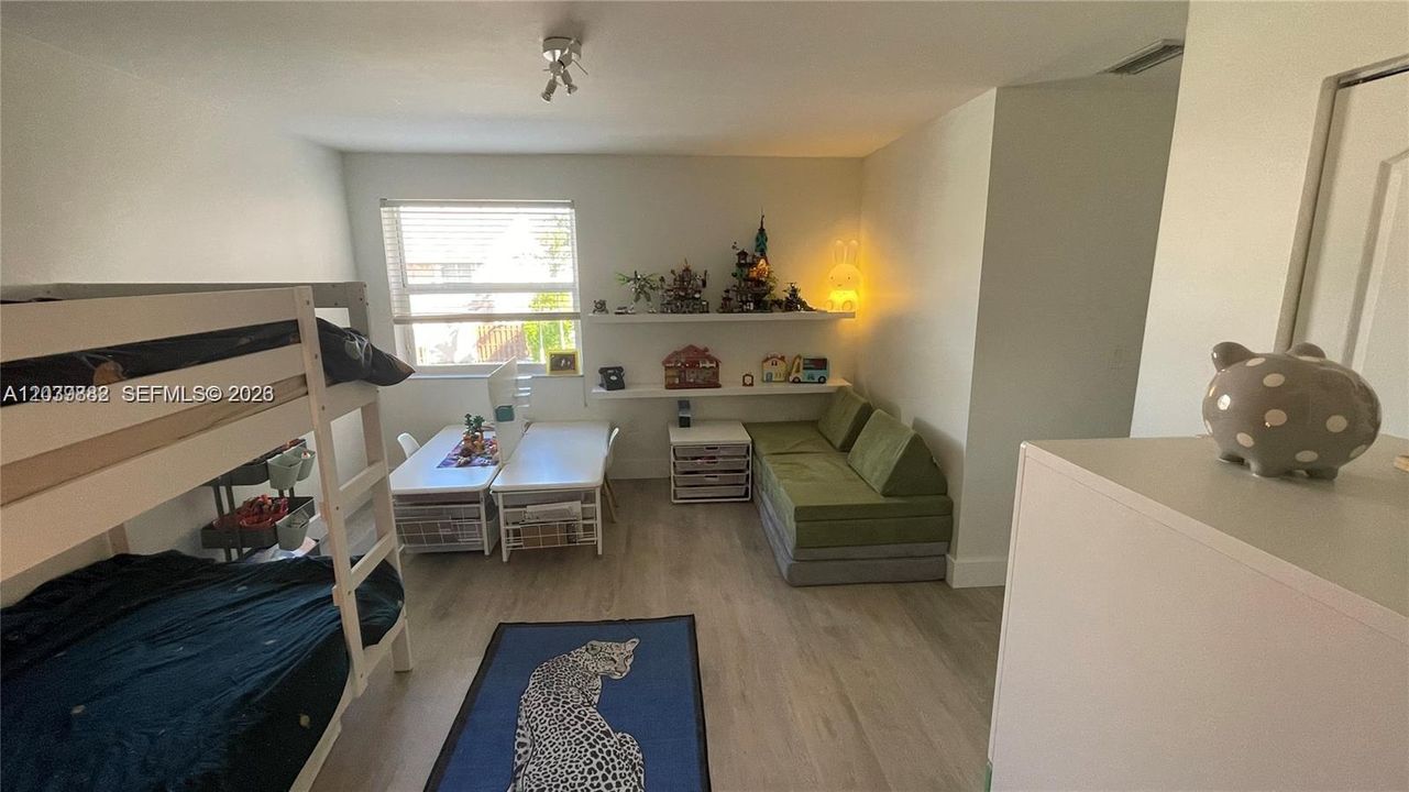 En Renta: $2,299 (2 camas, 2 baños, 980 Pies cuadrados)