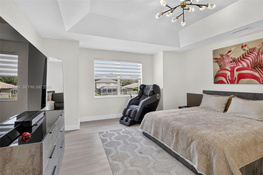 For Sale: $897,000 (4 beds, 2 baths, 2091 Square Feet)