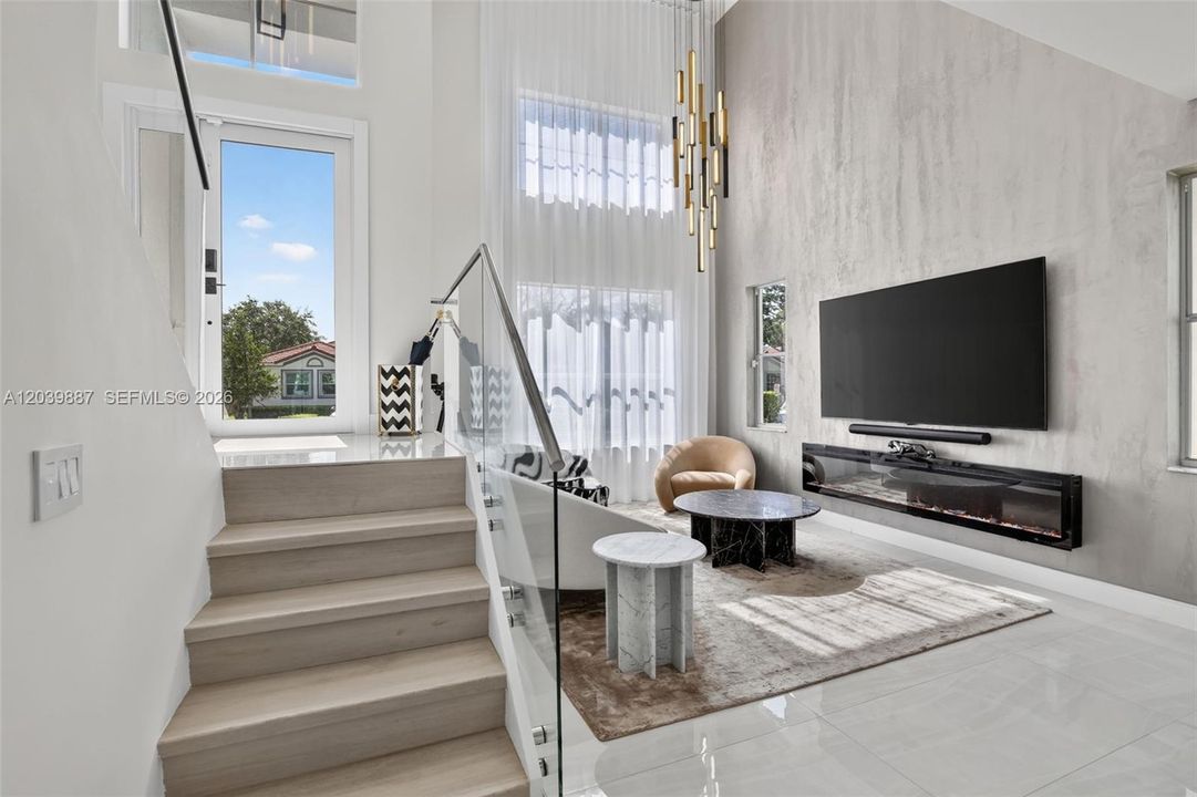 For Sale: $897,000 (4 beds, 2 baths, 2091 Square Feet)