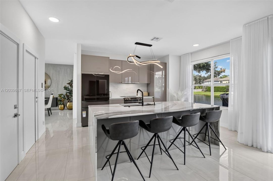 For Sale: $897,000 (4 beds, 2 baths, 2091 Square Feet)