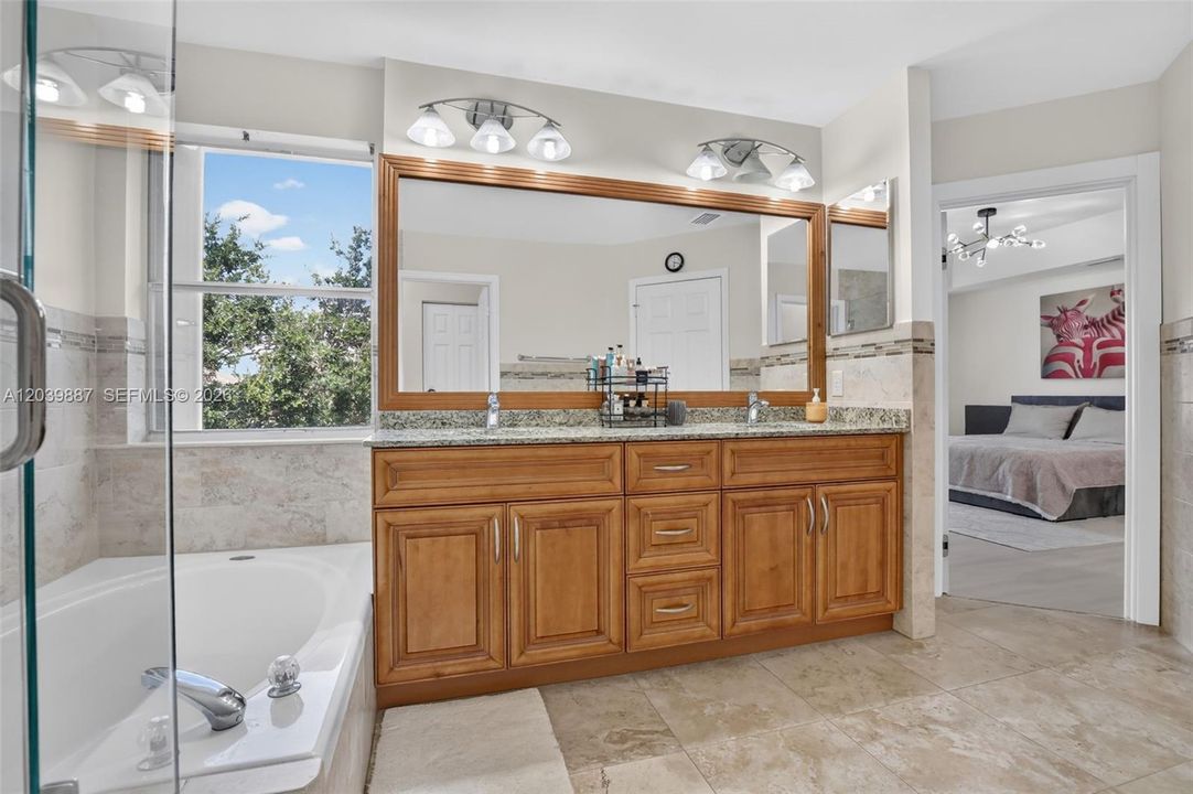 For Sale: $897,000 (4 beds, 2 baths, 2091 Square Feet)