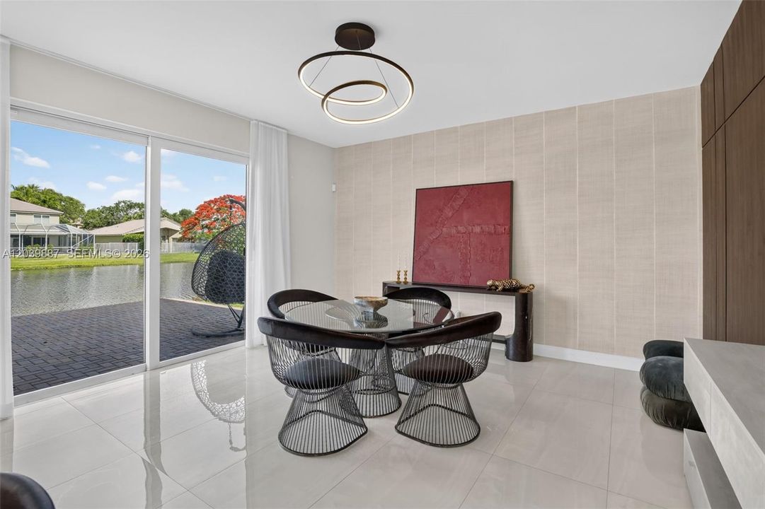 For Sale: $897,000 (4 beds, 2 baths, 2091 Square Feet)