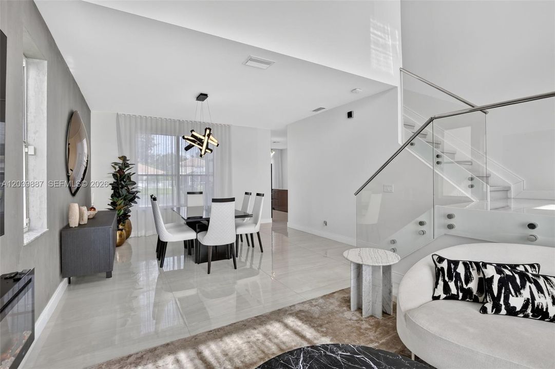 For Sale: $897,000 (4 beds, 2 baths, 2091 Square Feet)