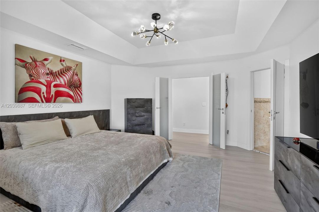 For Sale: $897,000 (4 beds, 2 baths, 2091 Square Feet)