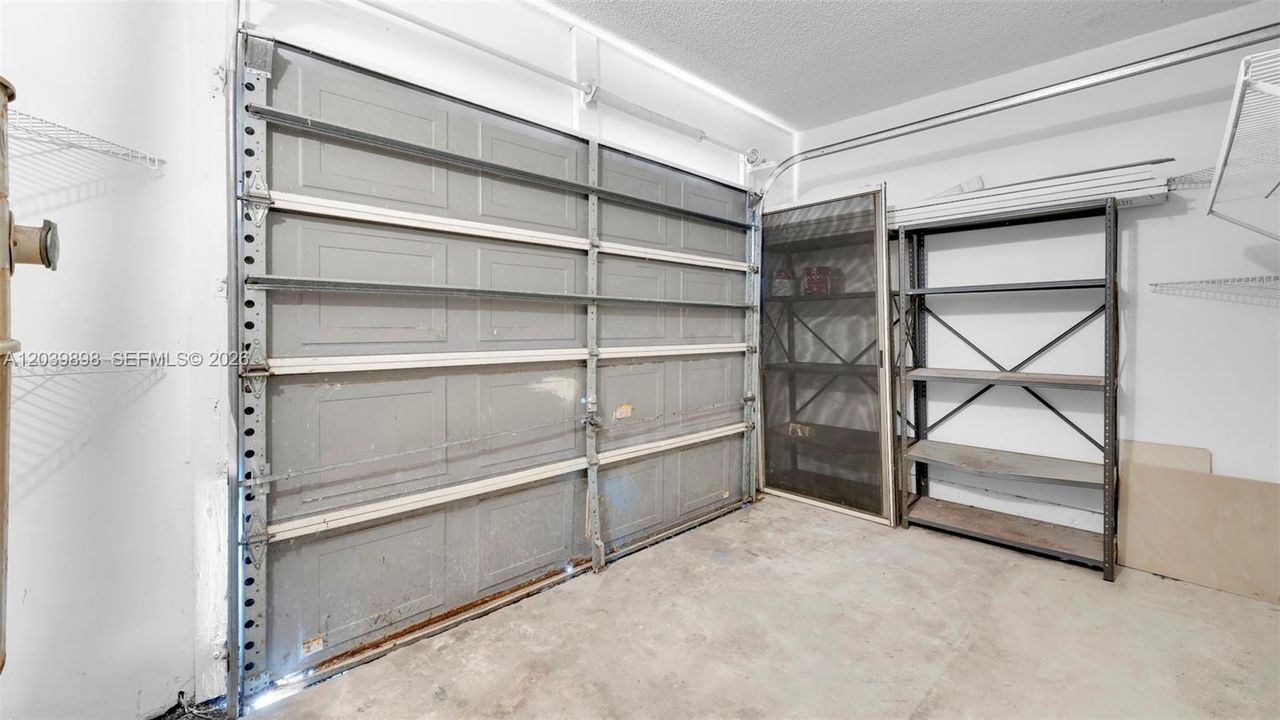 For Rent: $3,300 (3 beds, 2 baths, 1397 Square Feet)