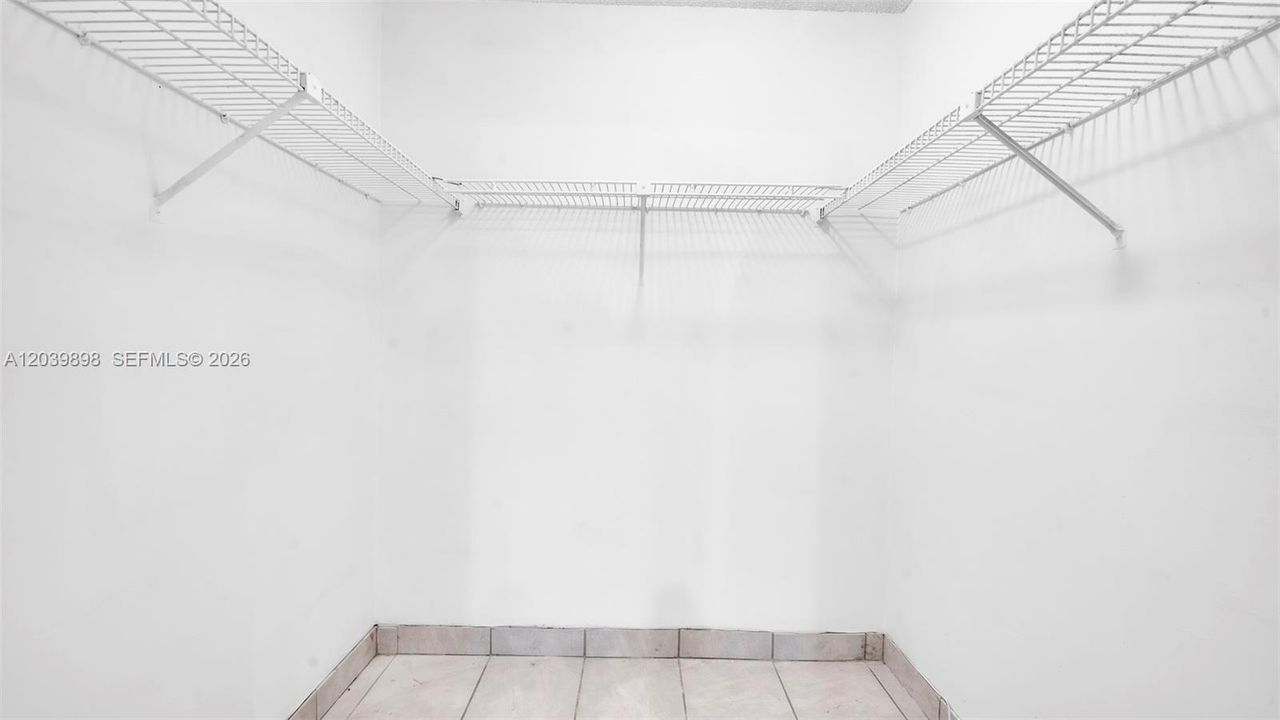 For Rent: $3,300 (3 beds, 2 baths, 1397 Square Feet)