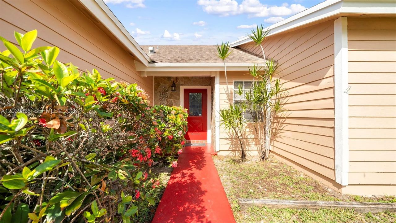 For Rent: $3,300 (3 beds, 2 baths, 1397 Square Feet)