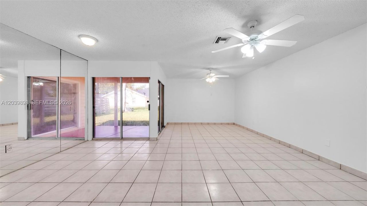 For Rent: $3,300 (3 beds, 2 baths, 1397 Square Feet)
