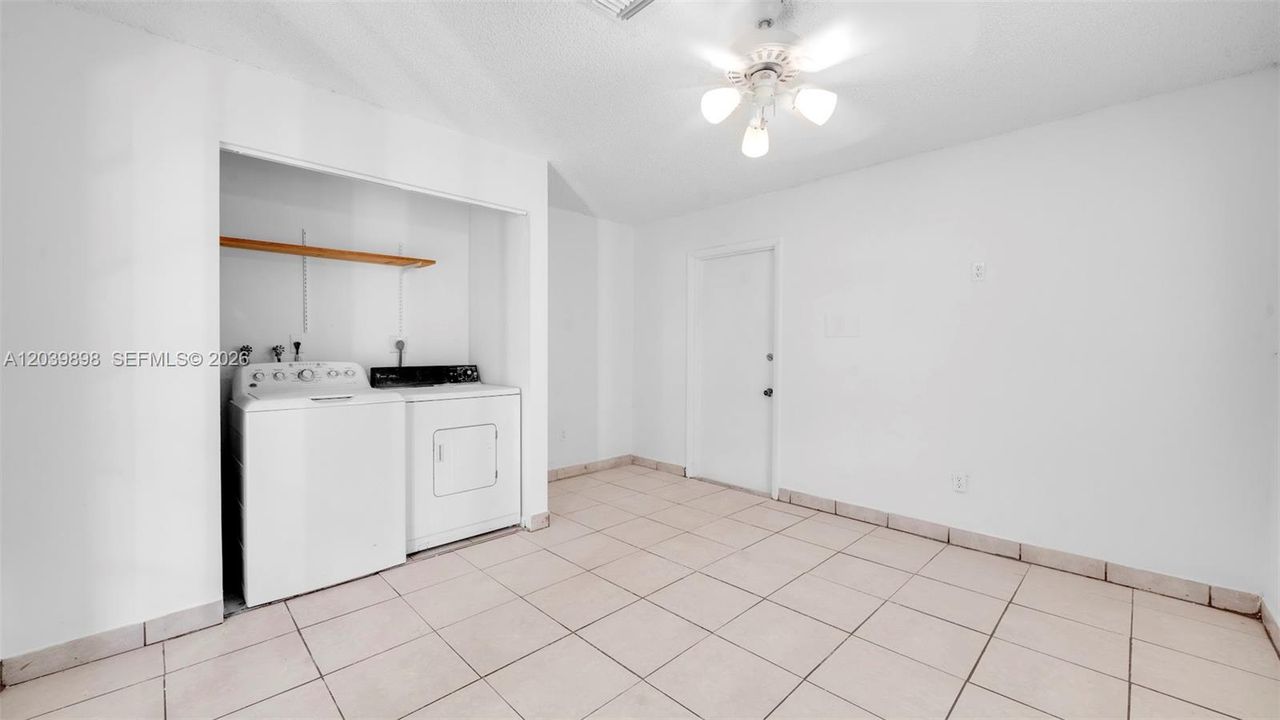 For Rent: $3,300 (3 beds, 2 baths, 1397 Square Feet)