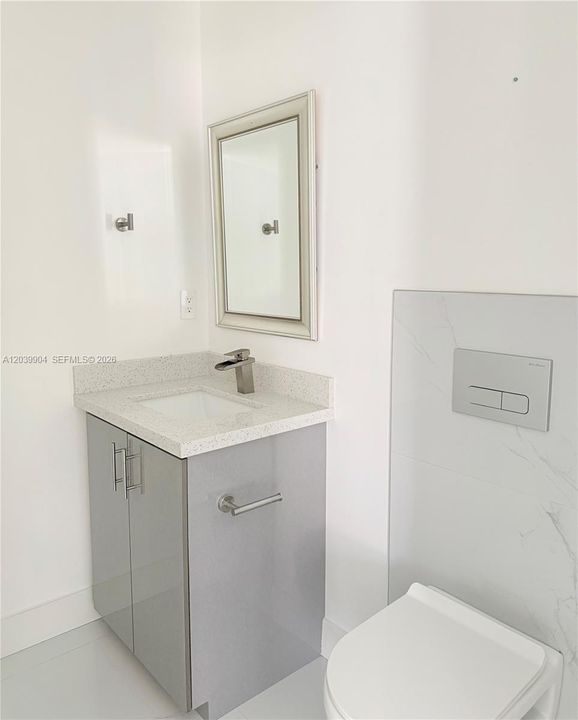 На продажу: $789,000 (3 спален, 3 ванн, 1620 Квадратных фут)