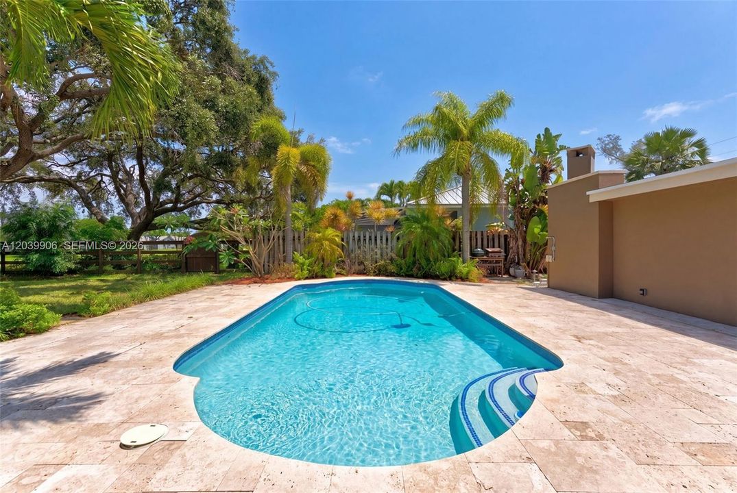 For Sale: $675,000 (3 beds, 2 baths, 2170 Square Feet)