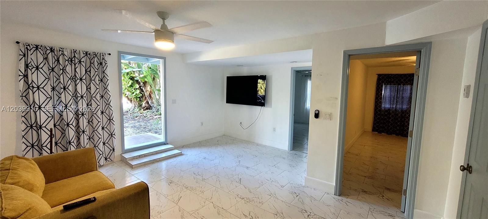 En Venta: $850,000 (2 camas, 1 baños, 1470 Pies cuadrados)