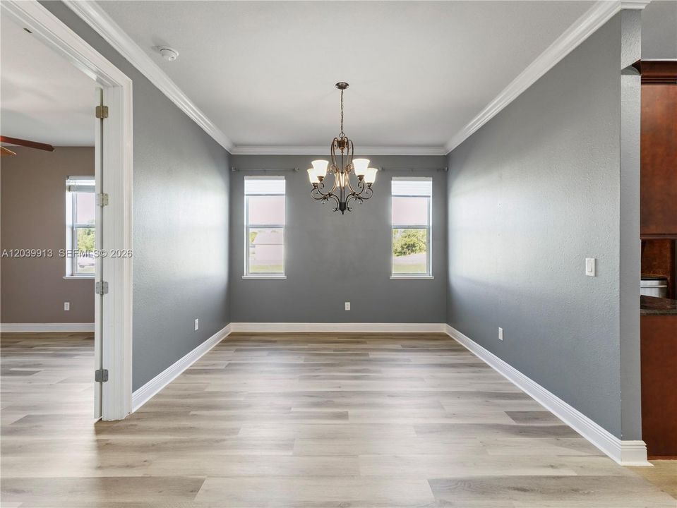 For Sale: $304,770 (4 beds, 2 baths, 2182 Square Feet)