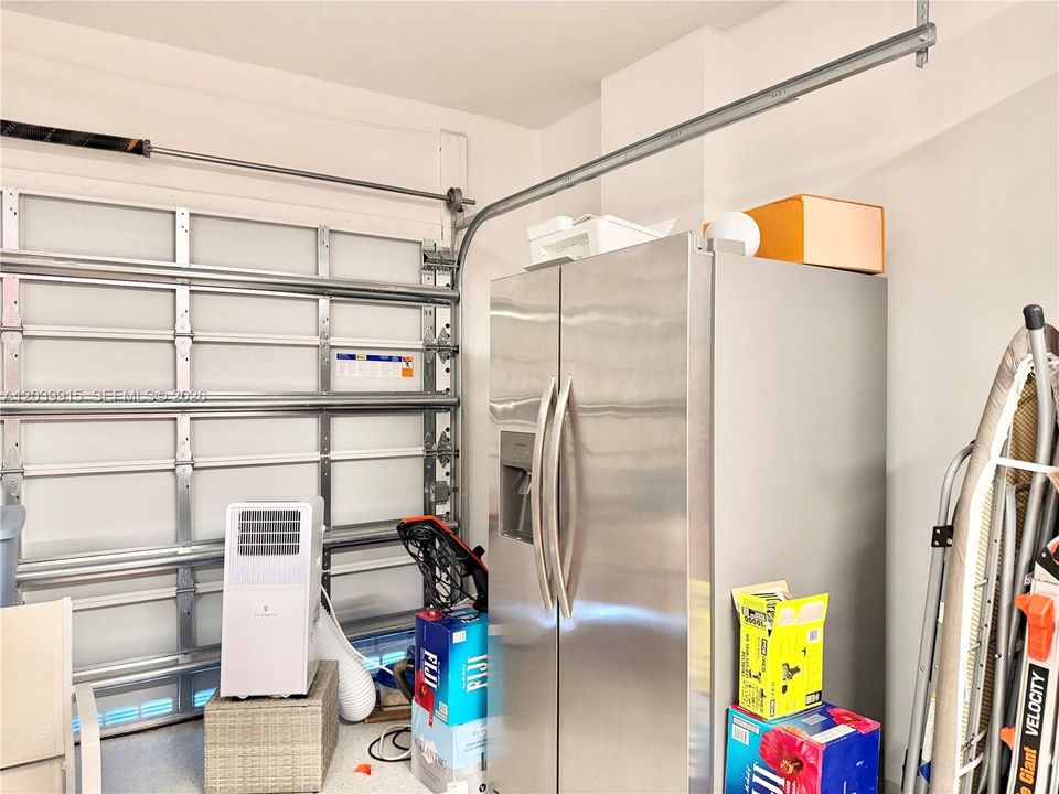 На продажу: $725,000 (3 спален, 2 ванн, 1738 Квадратных фут)