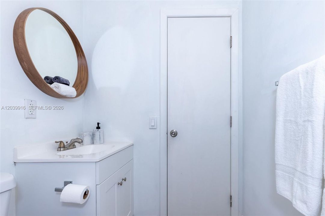 For Rent: $3,550 (3 beds, 2 baths, 1308 Square Feet)