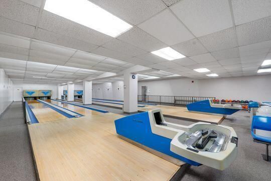 Bowling Alley