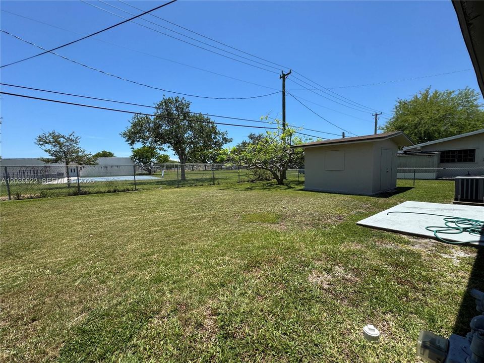 En Venta: $579,500 (3 camas, 2 baños, 1364 Pies cuadrados)