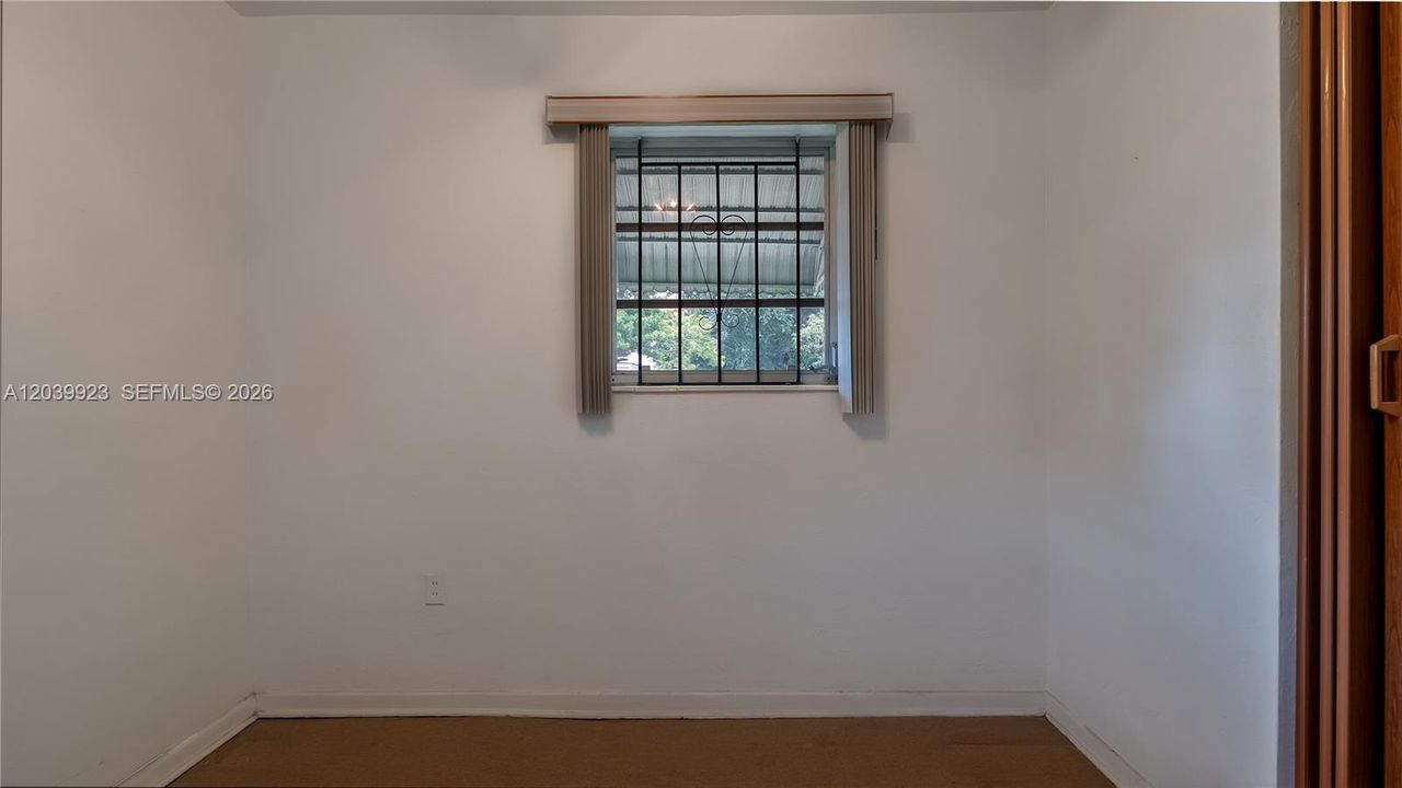 En Venta: $399,999 (3 camas, 1 baños, 915 Pies cuadrados)