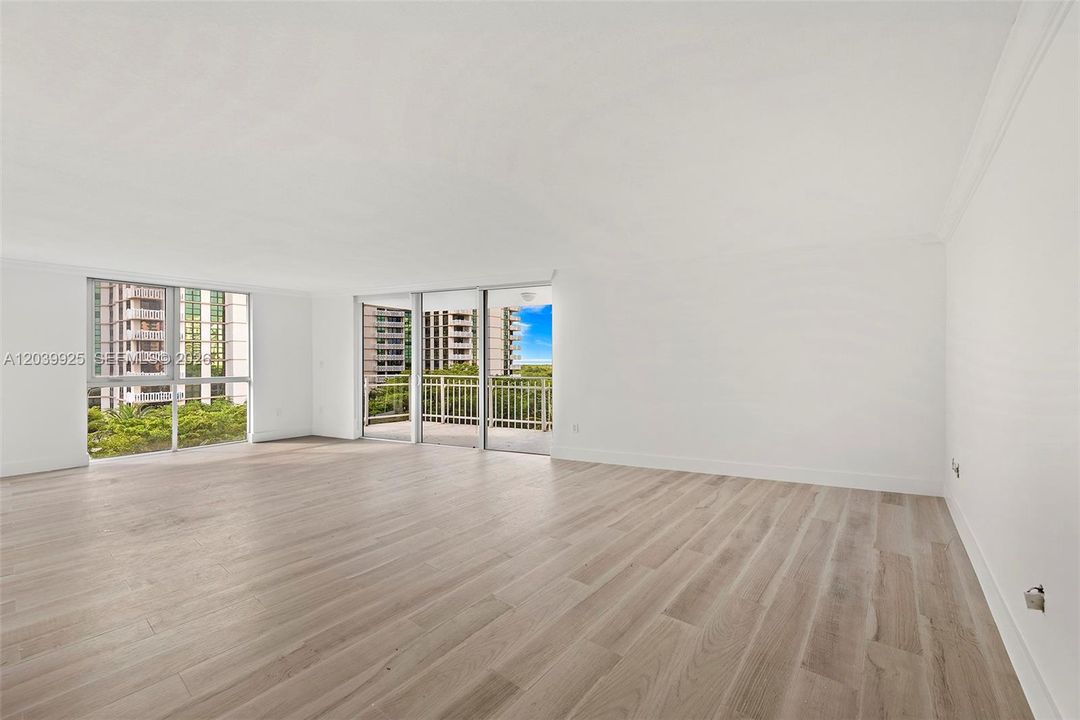 For Sale: $2,200,000 (3 beds, 3 baths, 2281 Square Feet)