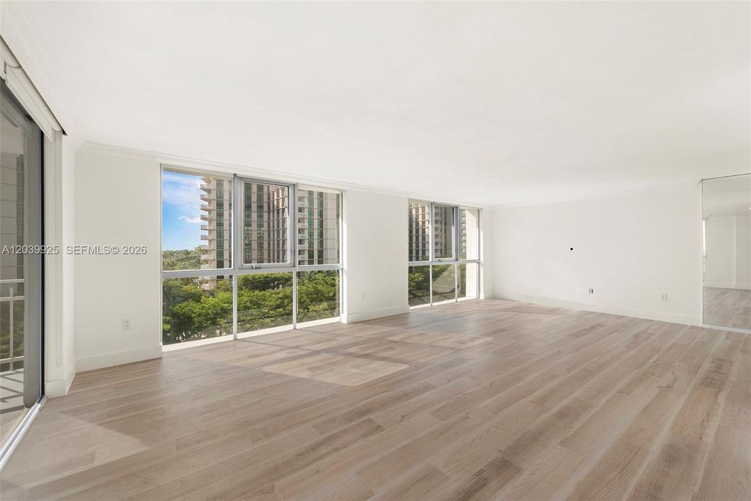 For Sale: $2,200,000 (3 beds, 3 baths, 2281 Square Feet)