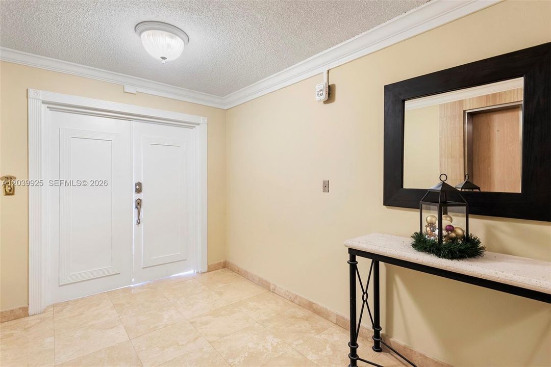 For Sale: $2,200,000 (3 beds, 3 baths, 2281 Square Feet)