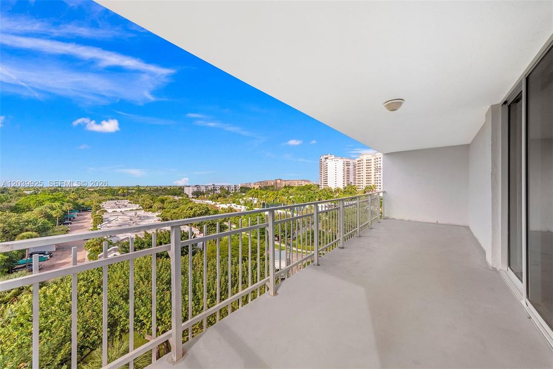For Sale: $2,200,000 (3 beds, 3 baths, 2281 Square Feet)