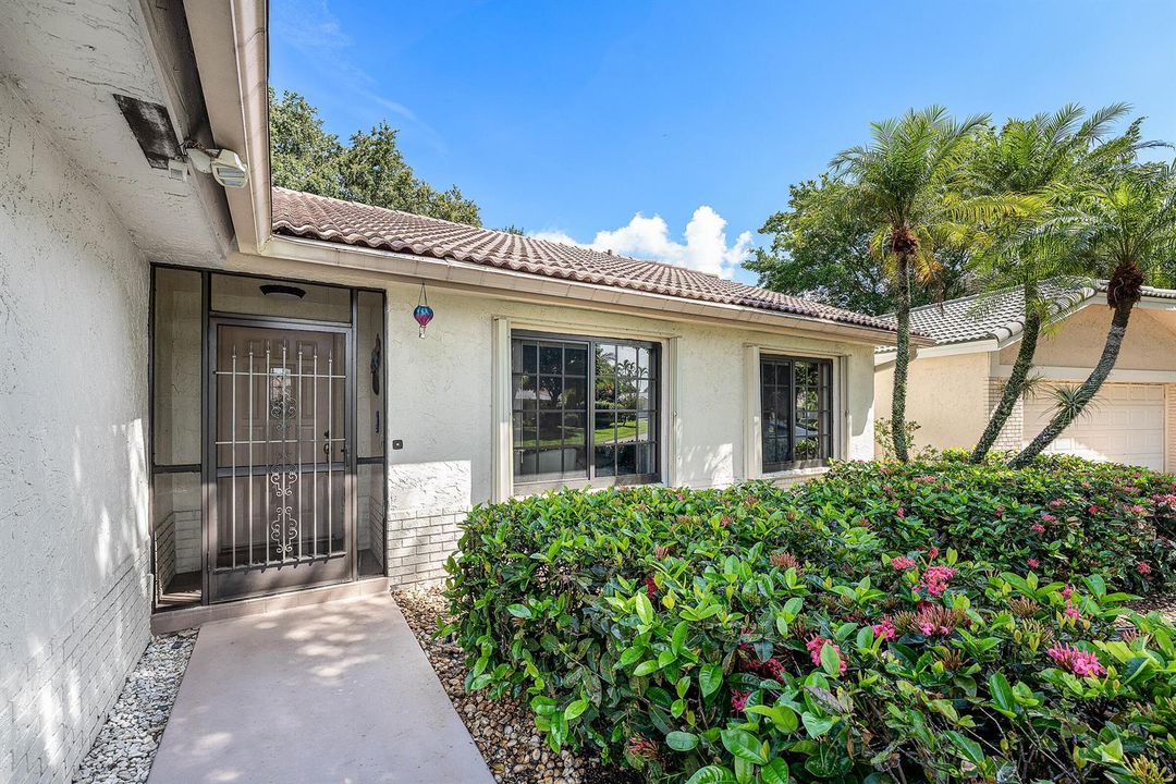 03-7852 Cloverfield Cir-MLS
