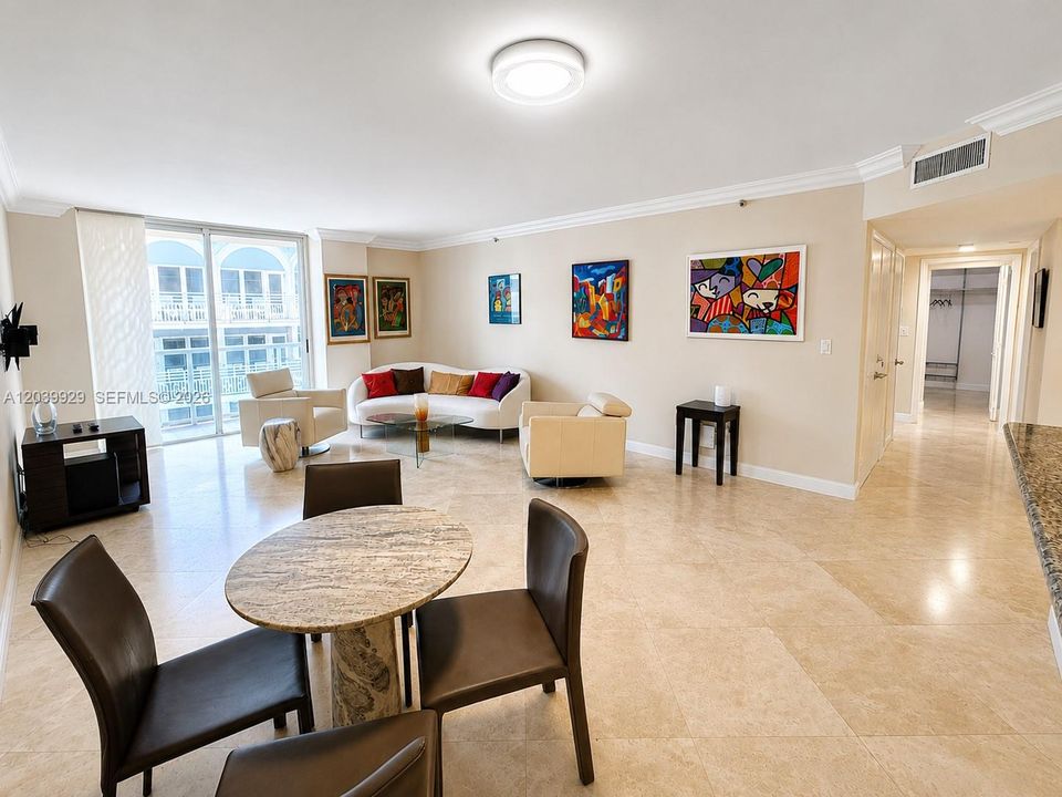 For Rent: $4,200 (2 beds, 2 baths, 1480 Square Feet)