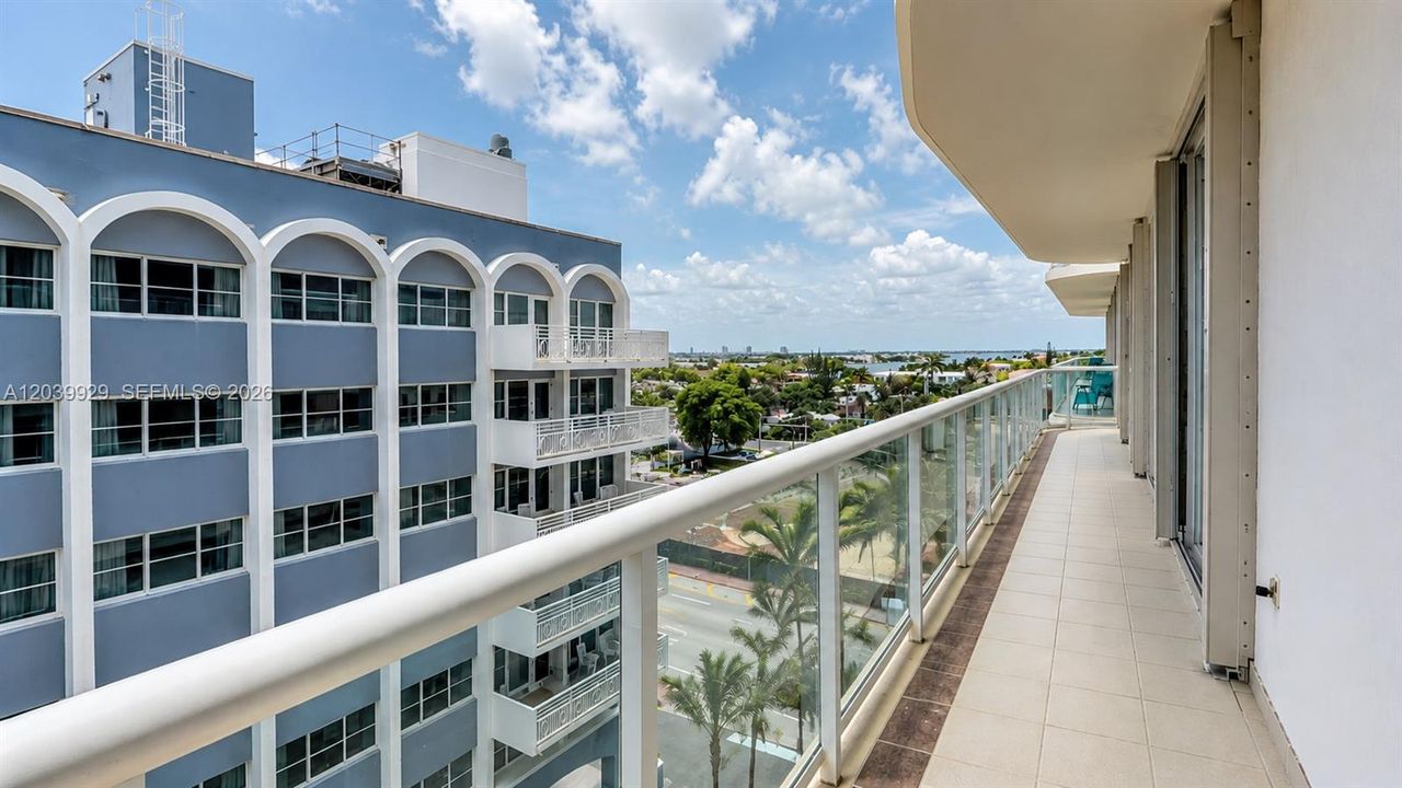 For Rent: $4,200 (2 beds, 2 baths, 1480 Square Feet)