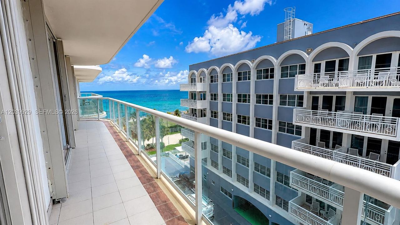 For Rent: $4,200 (2 beds, 2 baths, 1480 Square Feet)