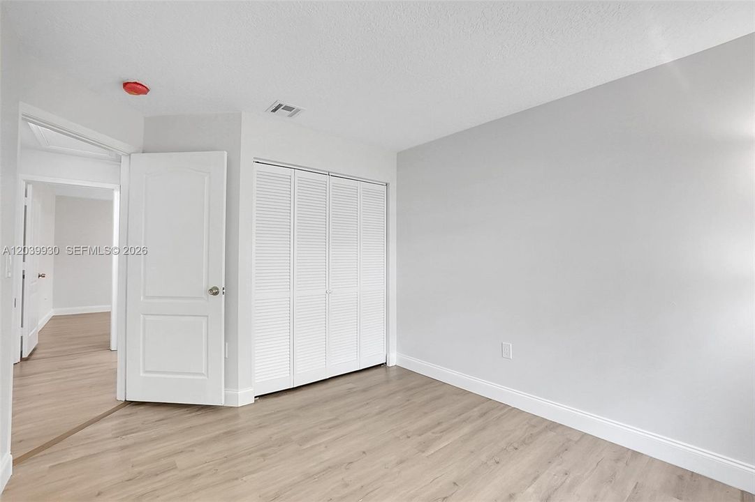 En Renta: $4,500 (4 camas, 3 baños, 2393 Pies cuadrados)