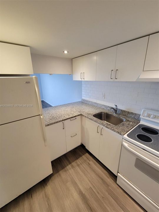 В аренду: $1,900 (1 спален, 1 ванн, 605 Квадратных фут)