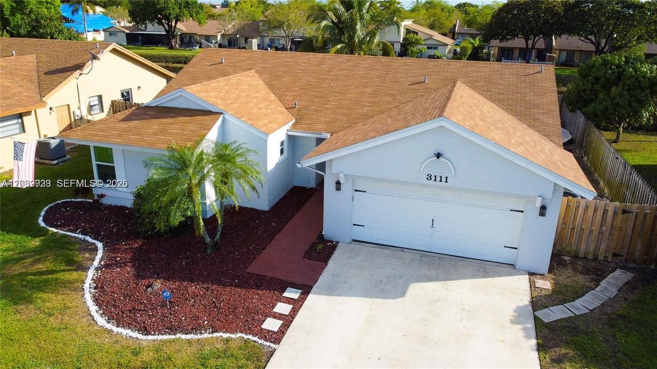 En Venta: $580,000 (3 camas, 2 baños, 1466 Pies cuadrados)