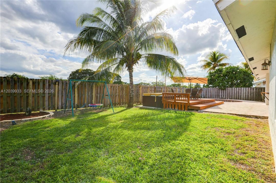 En Venta: $580,000 (3 camas, 2 baños, 1466 Pies cuadrados)