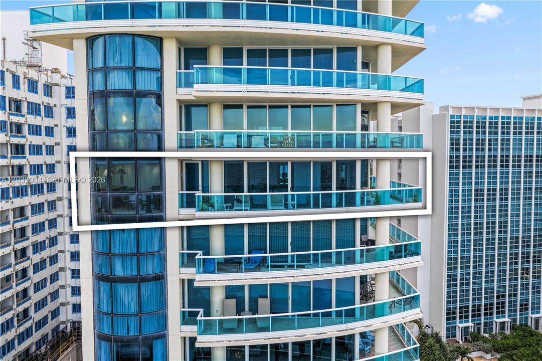 На продажу: $6,495,000 (4 спален, 2 ванн, 5517 Квадратных фут)