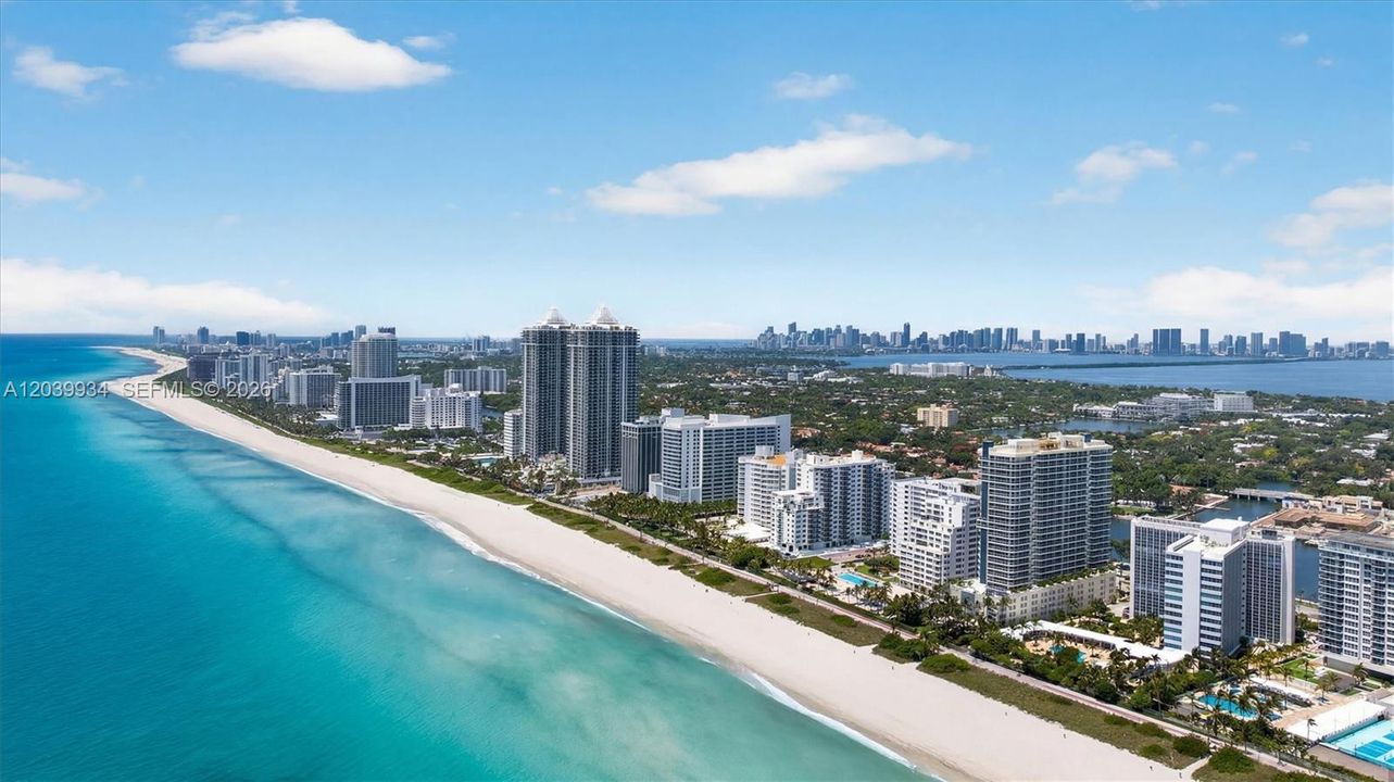 На продажу: $6,495,000 (4 спален, 2 ванн, 5517 Квадратных фут)