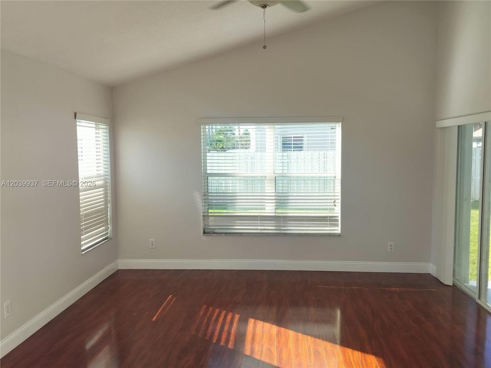 For Sale: $875,000 (4 beds, 3 baths, 3006 Square Feet)