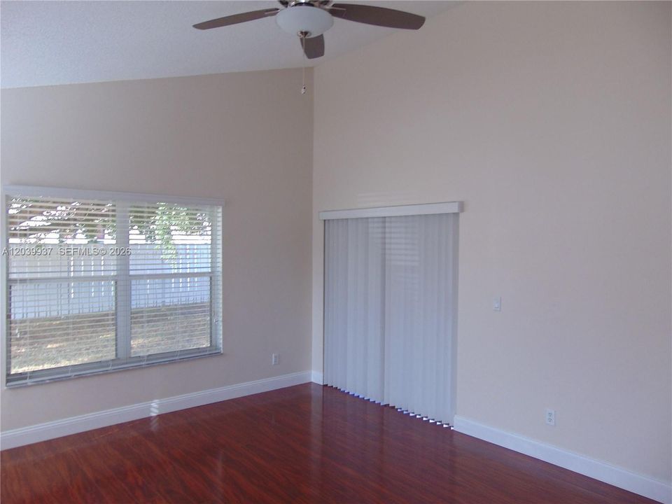 For Sale: $875,000 (4 beds, 3 baths, 3006 Square Feet)