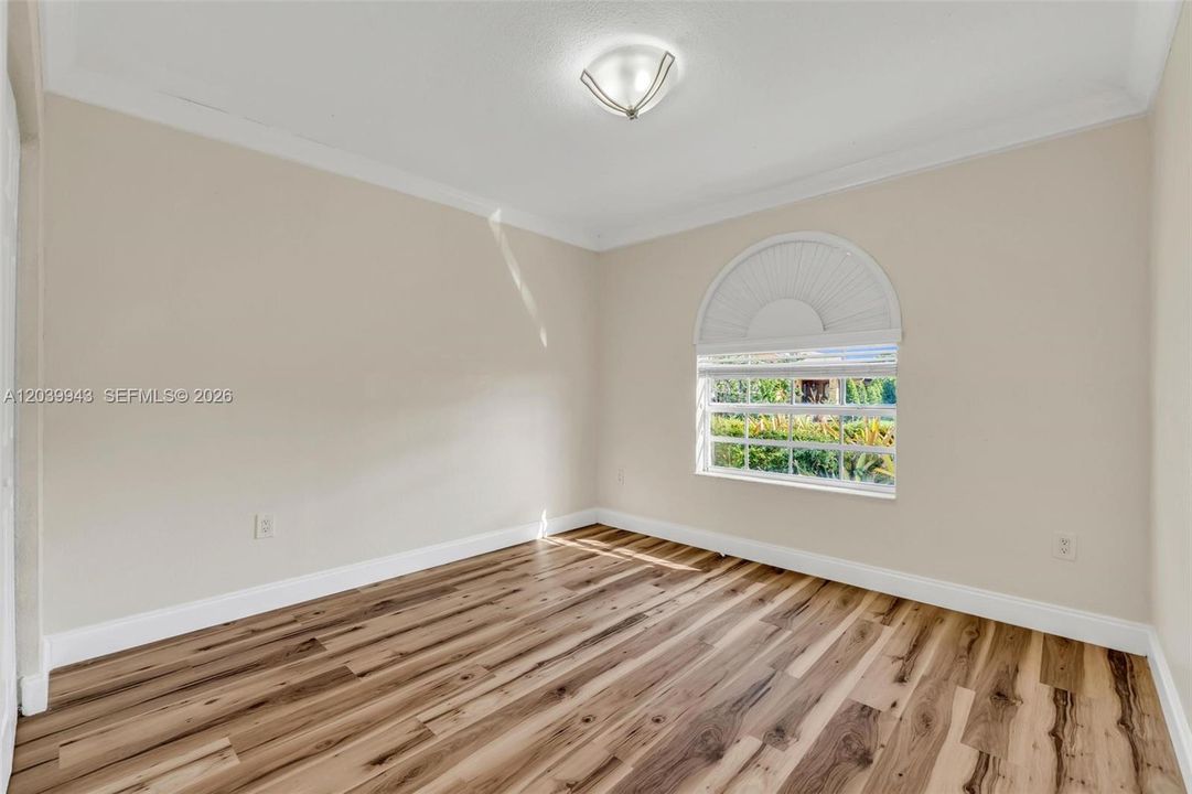 For Rent: $3,250 (3 beds, 2 baths, 1565 Square Feet)