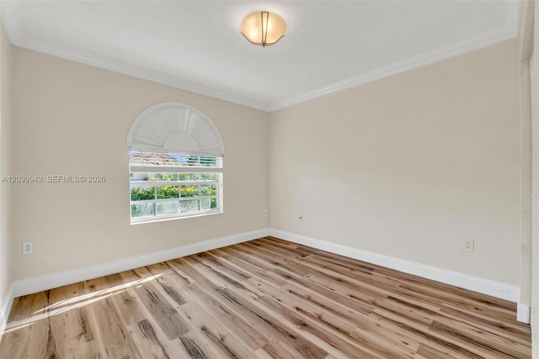 For Rent: $3,250 (3 beds, 2 baths, 1565 Square Feet)
